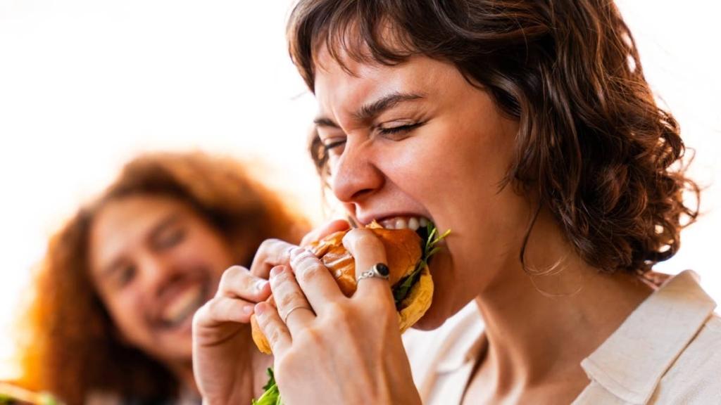 55-year-old sandwich chain closes restaurants with no notice